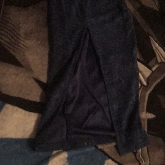 A little blue dress - Picture 2 of 2